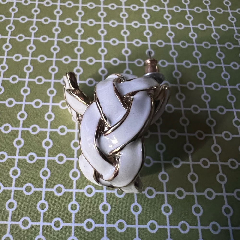 Vintage White Enamel Braided Silver Tone Earrings - Picture 6 of 6